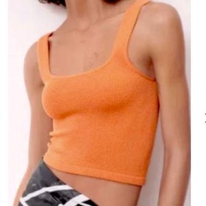 NEW Zara orange crop top with stretch